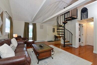 252 Creek St, Wrentham, MA 02093 - photo 6