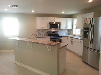 54 Spicer St, Providence, RI 02905 - photo 3