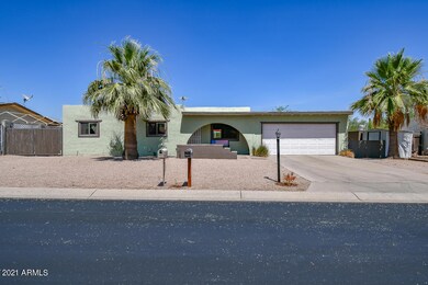 two-car-garage-917-n-97th-mesa-az