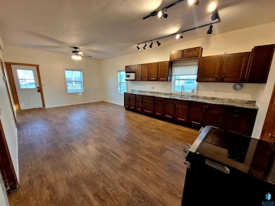 501 N Main St, Salem, SD 57058 - photo 3