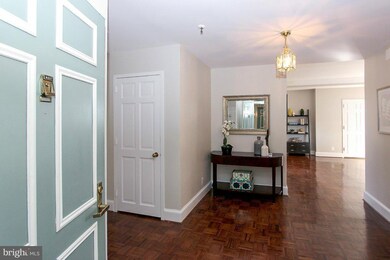 8101 Connecticut Ave unit N-607, Chevy Chase, MD 20815 - photo 3