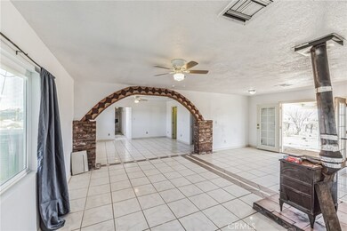 61423 La Crescenta Dr, Joshua Tree, CA 92252 - photo 6