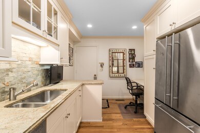 40 Ettl Ln unit 11, Greenwich, CT 06831 - photo 7