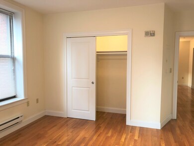 42-44 Beach St unit 3B, Boston, MA 02111 - photo 3