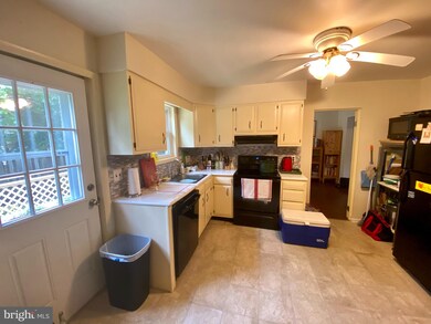 16 Westfield Dr, Newark, DE 19711 - photo 4