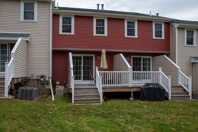 32 Fox Meadow Rd unit E, Leominster, MA 01453 - photo 3