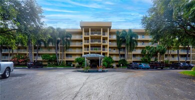 One of the few Pet Friendly buildings in Palm Aire
