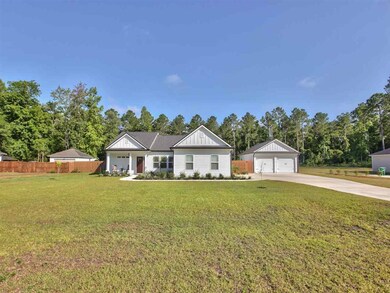 254 Parkside Cir, Crawfordville, FL 32327 - photo 2