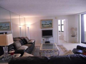 unlisted-address, Riviera Beach, FL 33404 - photo 5