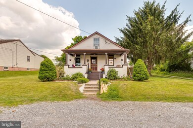 110 E 7th Ave, Ranson, WV 25438 - photo 4