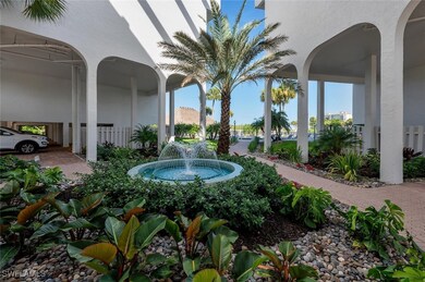 12945 Vanderbilt Dr unit 304, Naples, FL 34110 - photo 3