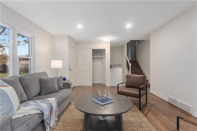 8903 W 93rd St, Overland Park, KS 66212 - photo 5