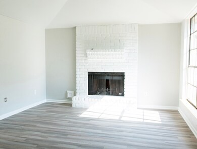 7850 Woodsman Trail, Houston, TX 77040 - photo 5