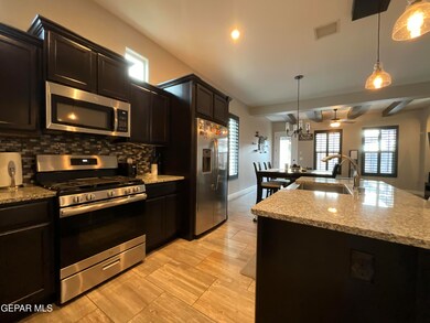 1069 Gaitan St, Horizon City, TX 79928 - photo 6