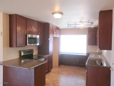 ALL NEW KITCHEN WITH GRANITE TOPS