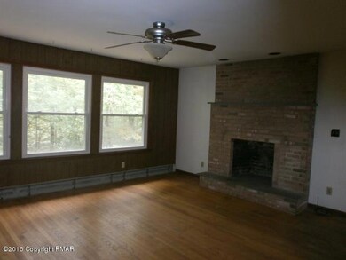 191 Longwoods Dr, Saylorsburg, PA 18353 - photo 3