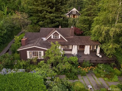 8103 W Mercer Way, Mercer Island, WA 98040 - photo 2