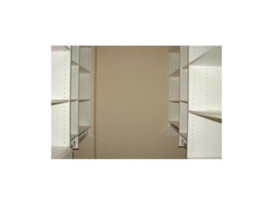 MASTER BATH WALK IN CLOSET