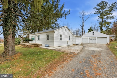 10 Matthews Ave, Cockeysville, MD 21030 - photo 3