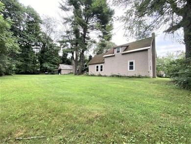 39 Baldwin Ct, Charlestown, NH 03603 - photo 3