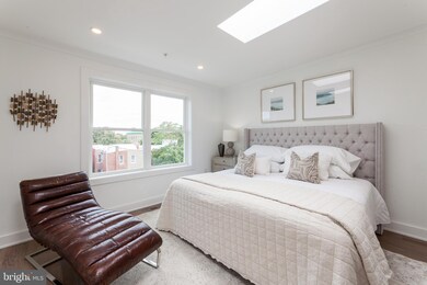 1019 4th St NE unit B, Washington, DC 20002 - photo 5