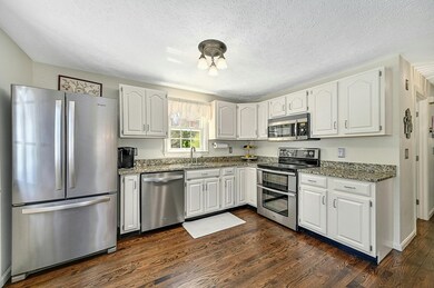 25 Maple Hill Rd, Wrentham, MA 02093 - photo 5