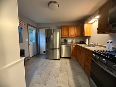 42 Birch St unit PVT, Bradford, VT 05033 - photo 6