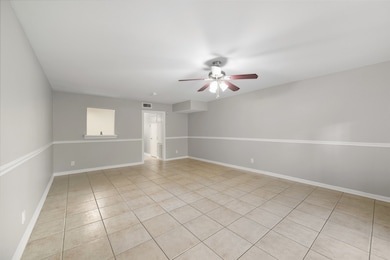 5204 Arboles Dr unit L, Houston, TX 77035 - photo 7