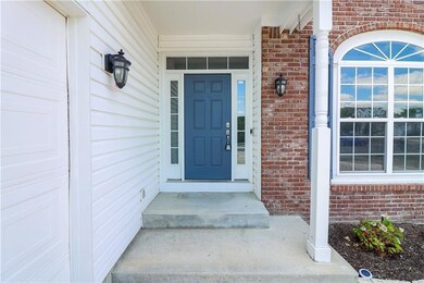 12948 Brookdale Dr, Fishers, IN 46037 - photo 2
