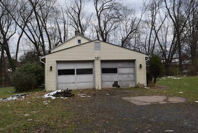 162 W Water St, Muncy, PA 17756 - photo 3