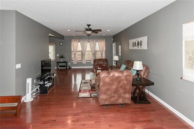 13987 London Rd, Fishers, IN 46037 - photo 5