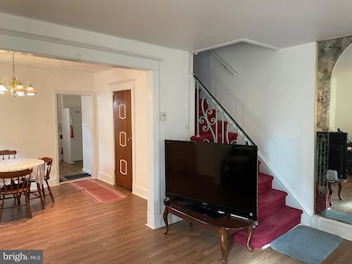 206 Heather Rd, Upper Darby, PA 19082 - photo 7