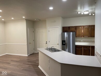 12820 University Crescent unit 2C, Carmel, IN 46032 - photo 4