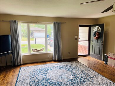 214 W Toledo St, Broken Arrow, OK 74012 - photo 3