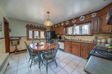 219-221 Peeptoad Rd, Scituate, RI 02857 - photo 5