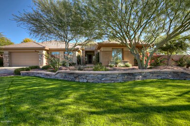Beautiful Landscape in Front Yard