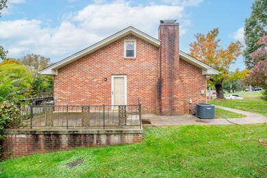 815 E Maple St, Johnson City, TN 37601 - photo 3