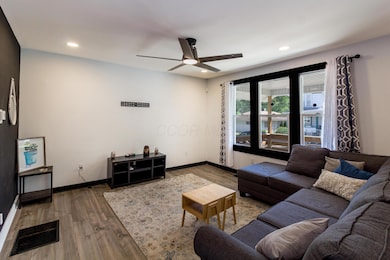 87 S Princeton Ave, Columbus, OH 43222 - photo 2