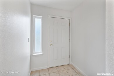 Interior Enty