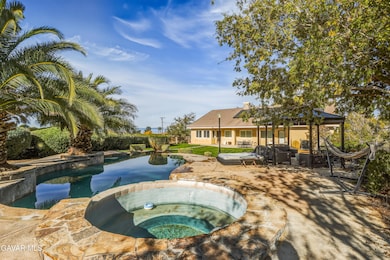 4534 Columbia Way, Lancaster, CA 93536 - photo 5