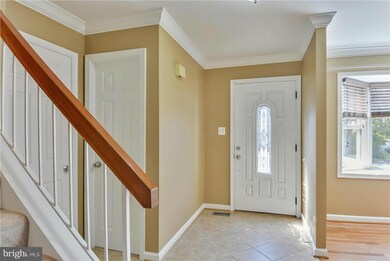 3004 Winter Pine Ct, Fairfax, VA 22031 - photo 3