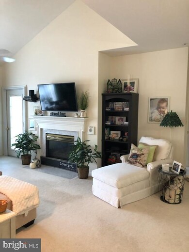 8823 Groffs Mill Dr, Owings Mills, MD 21117 - photo 4