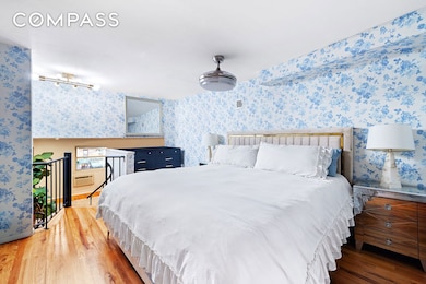 211 Thompson St unit LJ, New York, NY 10012 - photo 4