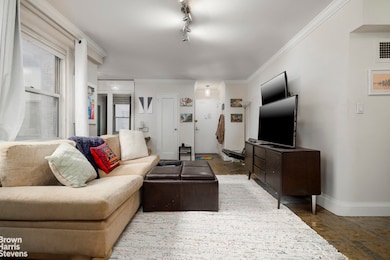166 E 35th St unit 7A, New York, NY 10016 - photo 5