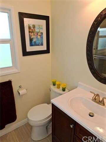 4651 Lakewood Blvd, Lakewood, CA 90712 - photo 7