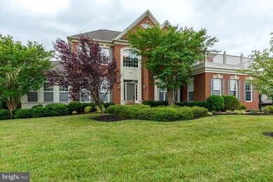 42249 Providence Ridge Dr, Chantilly, VA 20152 - photo 2