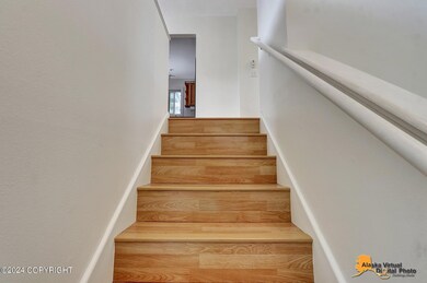 5313 Keuka Ct, Anchorage, AK 99508 - photo 5