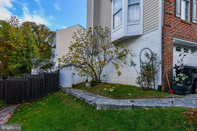 6005 Crest Park Dr, Riverdale, MD 20737 - photo 4