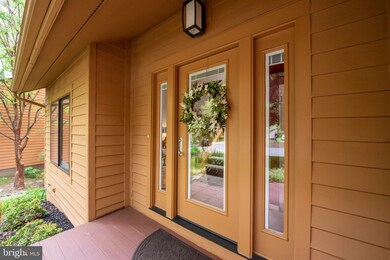 7518 Waterlily Way, Columbia, MD 21046 - photo 5