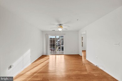 6500 Ridenour Way E unit 2B, Sykesville, MD 21784 - photo 4